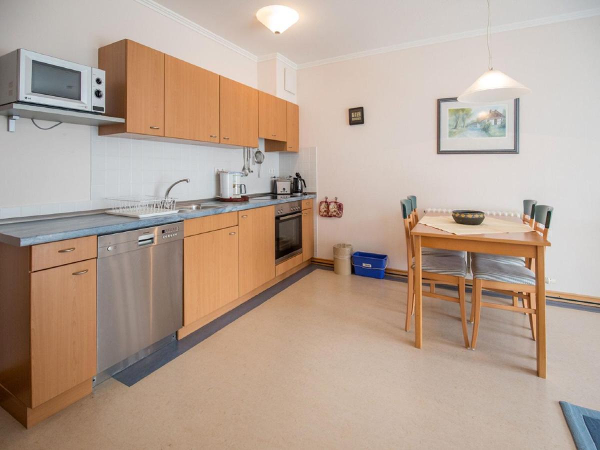 Komfort Mit 1 Schlafzimmer Und Balkon Im Obergeschoss 132